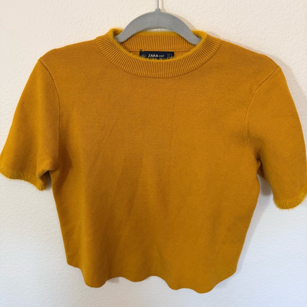 ZARA Short Sleeve Knit Sweater in Mustard